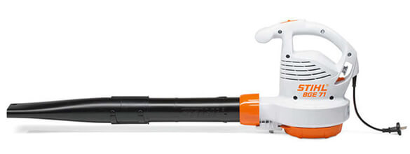 STIHL Laubbläser mit Stromanschluss eignen sich ideal für Dauereinsätze auf dem Grundstück. STIHL Elektro-Blasgerät im Online Shop kaufen